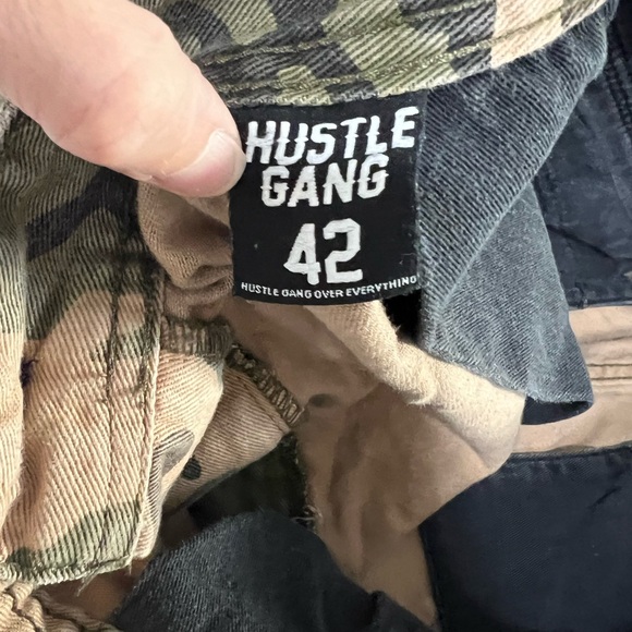 Mens 100% Authentic Hustle Gang Camo Cargo Pants sz42 - Picture 10 of 13